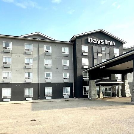 Days Inn By Wyndham גראנדה פראירי מראה חיצוני תמונה